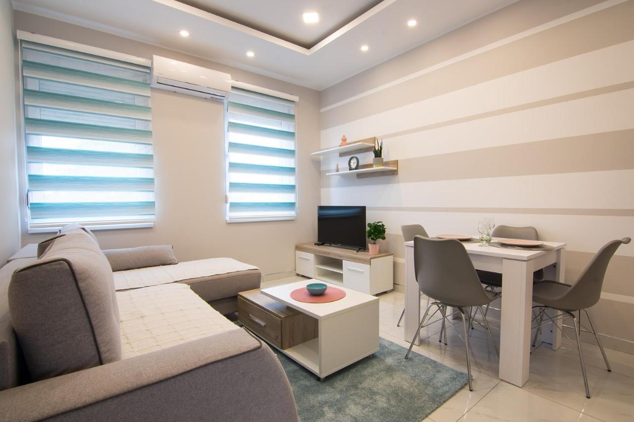 Jana Apartmani Belgrade Exterior photo