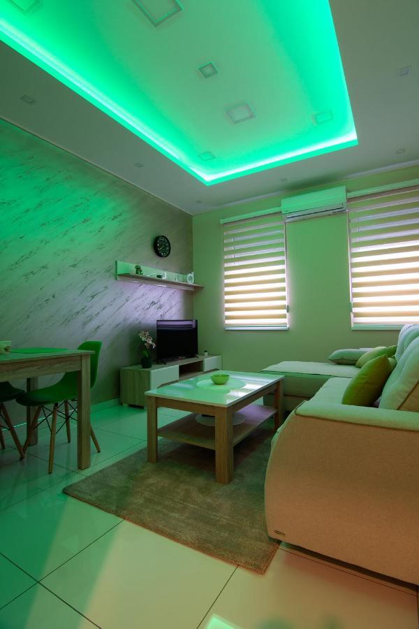 Jana Apartmani Belgrade Exterior photo
